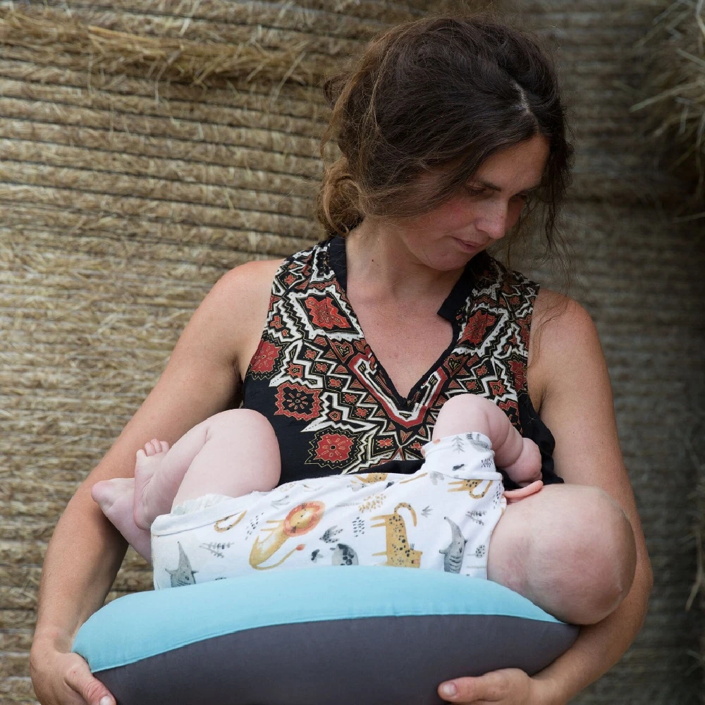 Hippychick Feeding Pillow – Charcoal And Reef Blue 3 Hippychick Feeding Pillow – Charcoal And Reef Blue - Image 3