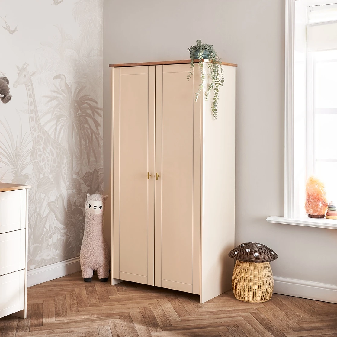 Obaby Evie 4in1 7 Piece Room Set/Wall Hooks – Cashmere 6 Obaby Evie 4in1 7 Piece Room Set/Wall Hooks – Cashmere - Image 6