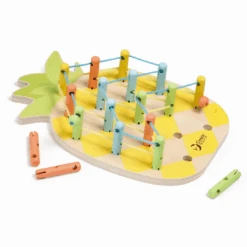 Classic World Pineapple Linking Game