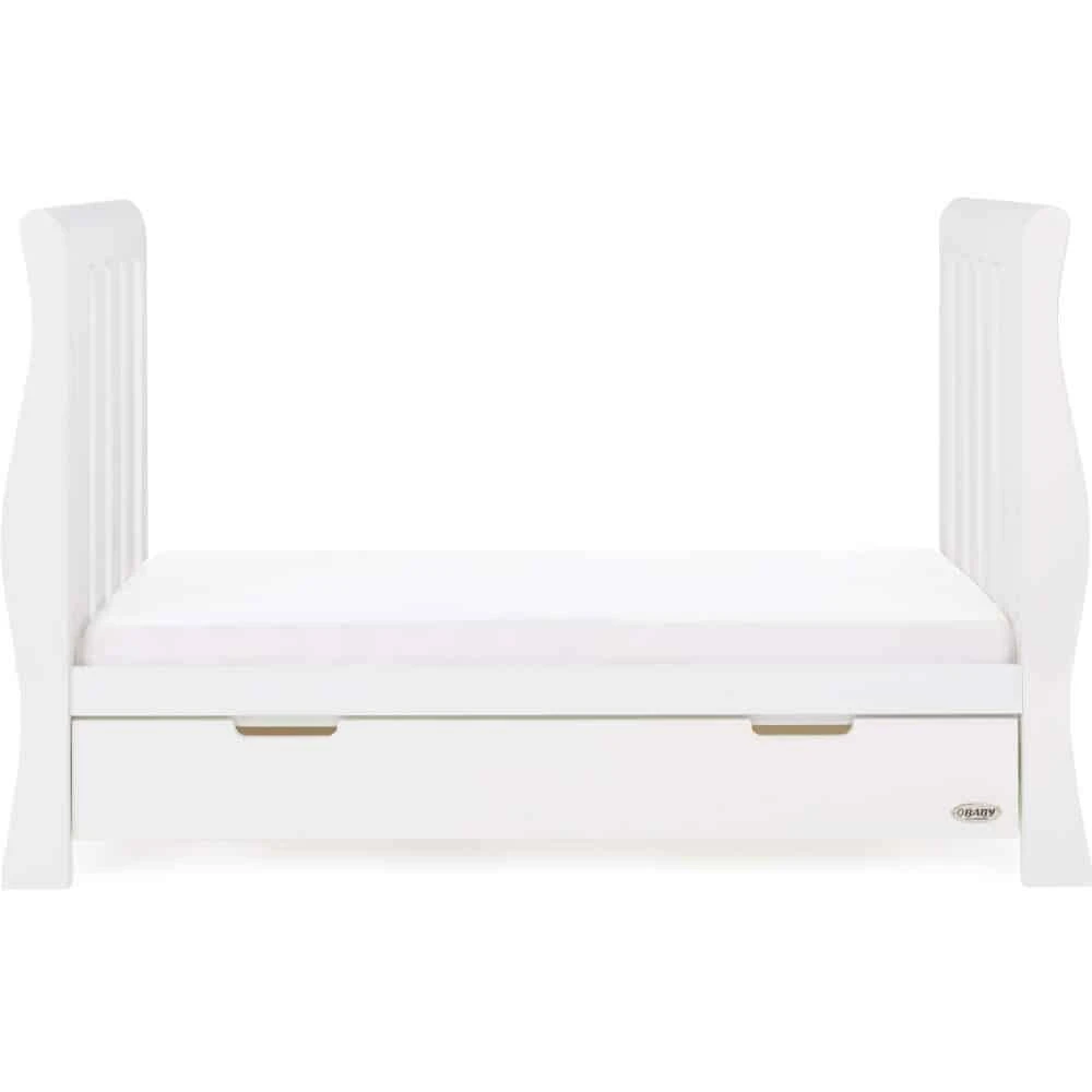 Obaby Stamford Luxe Sleigh Cot Bed – White 3 Obaby Stamford Luxe Sleigh Cot Bed – White - Image 3