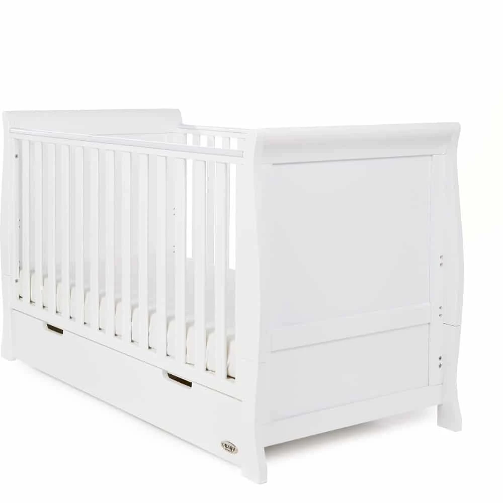 Obaby Stamford Classic Sleigh 4 Piece Room Set/Mattress – White 4 Obaby Stamford Classic Sleigh 4 Piece Room Set/Mattress – White - Image 4