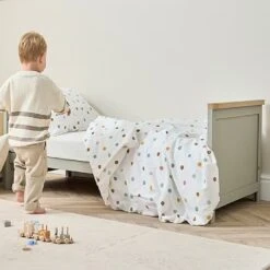 Tutti Bambini Misha Cot Bed – Sage/Golden Oak -Kiddies Kingdom Store SDERFTY