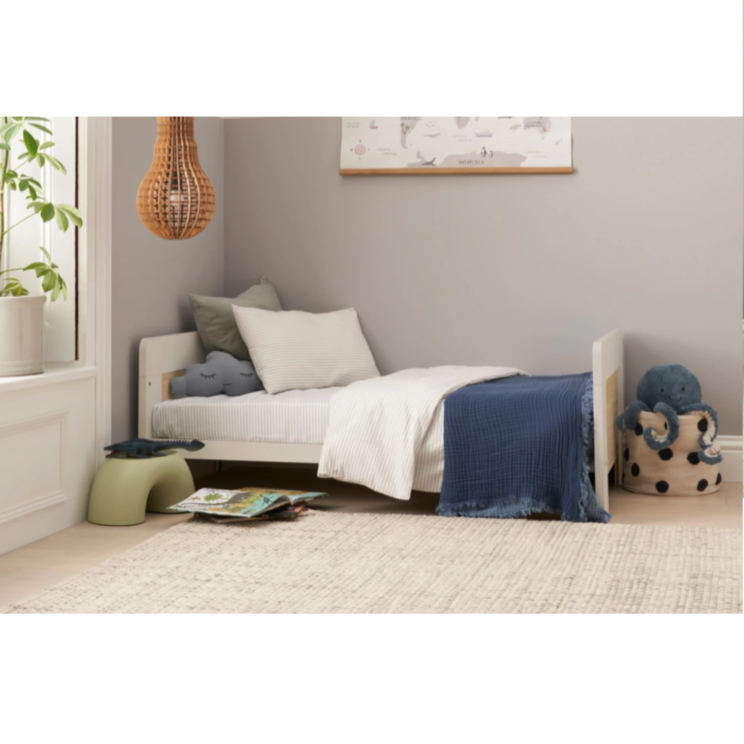 Tutti Bambini Alba Cot Bed – Sand/Distressed Oak 3 Tutti Bambini Alba Cot Bed – Sand/Distressed Oak - Image 3