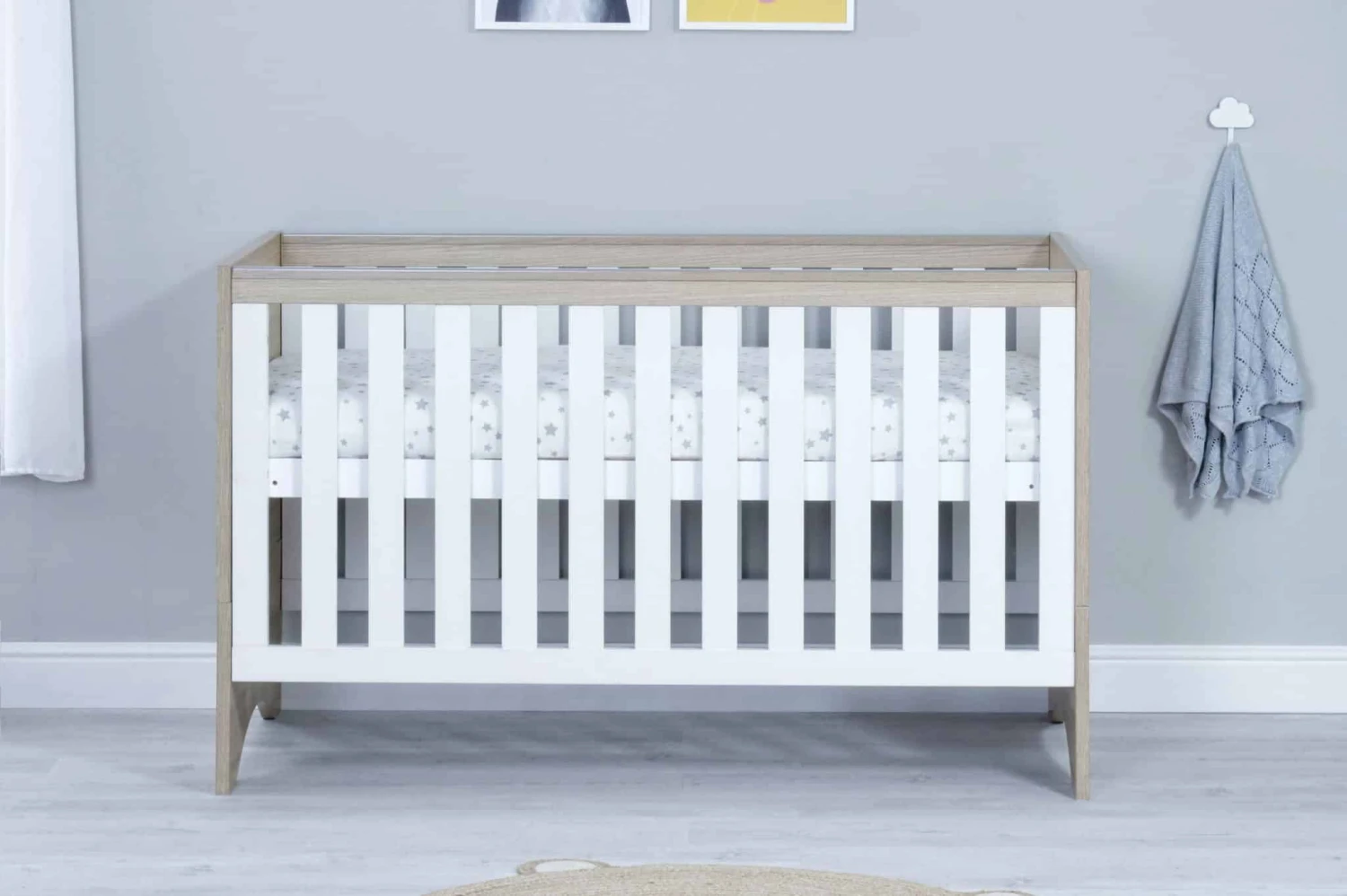 Babymore Veni 3 Piece Nursery Room Set With Underdrawer – White/Oak 2 Babymore Veni 3 Piece Nursery Room Set With Underdrawer – White/Oak - Image 2
