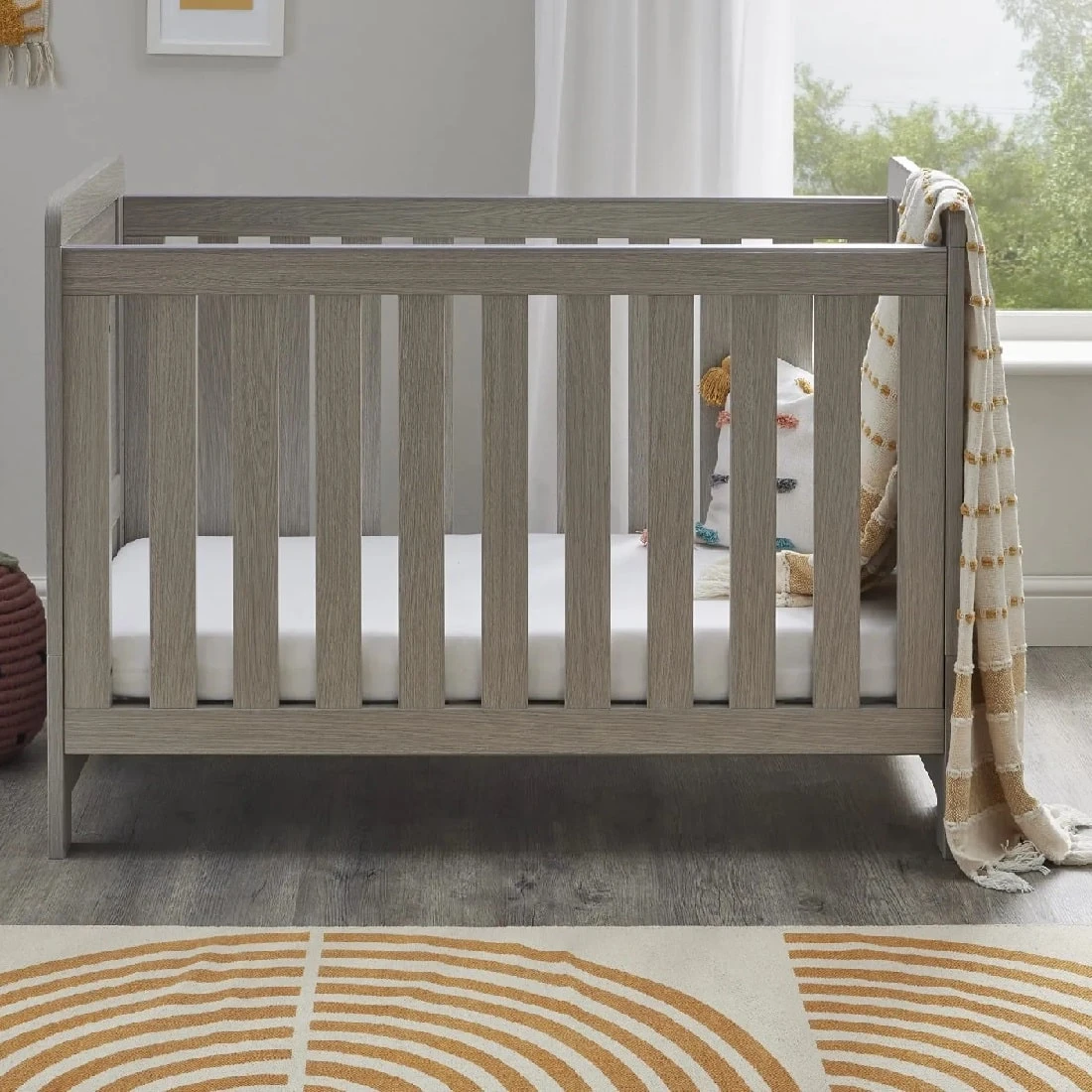 Babymore Caro 4-1 Cot Bed 4 Piece Nursery Set – Grey Wash 8 Babymore Caro 4-1 Cot Bed 4 Piece Nursery Set – Grey Wash - Image 8