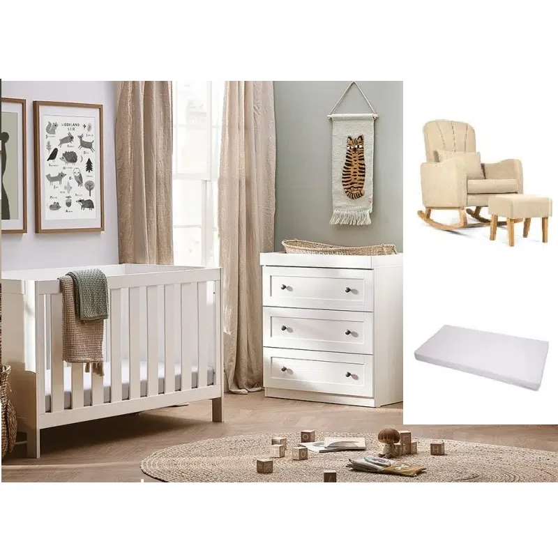 Silver Cross Bromley 2+2 Nursery Room Set With Nursing Chair – White 1 Silver Cross Bromley 2+2 Nursery Room Set With Nursing Chair – White