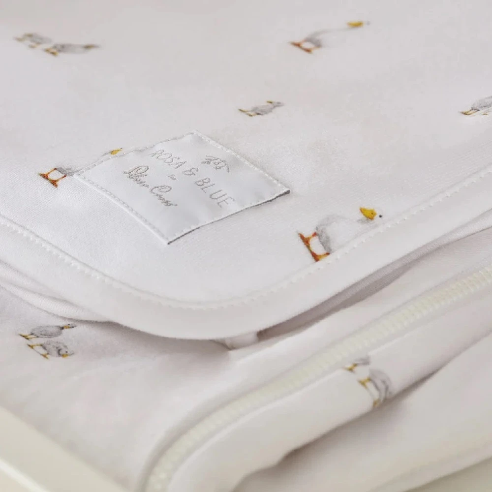 Silver Cross Rosa And Blue New Arrival Crib Bedding Set – Duckling Print 2 Silver Cross Rosa And Blue New Arrival Crib Bedding Set – Duckling Print - Image 2