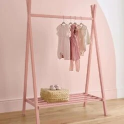 CuddleCo Nola Cot Bed And Clothing Rail – Soft Blush -Kiddies Kingdom Store dgtr5