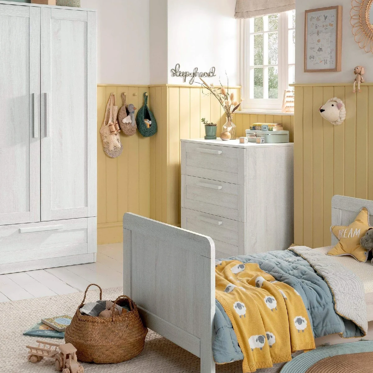 Mamas & Papas Atlas Nursery Room Set With Shelf – Nimbus White 2 Mamas & Papas Atlas Nursery Room Set With Shelf – Nimbus White - Image 2