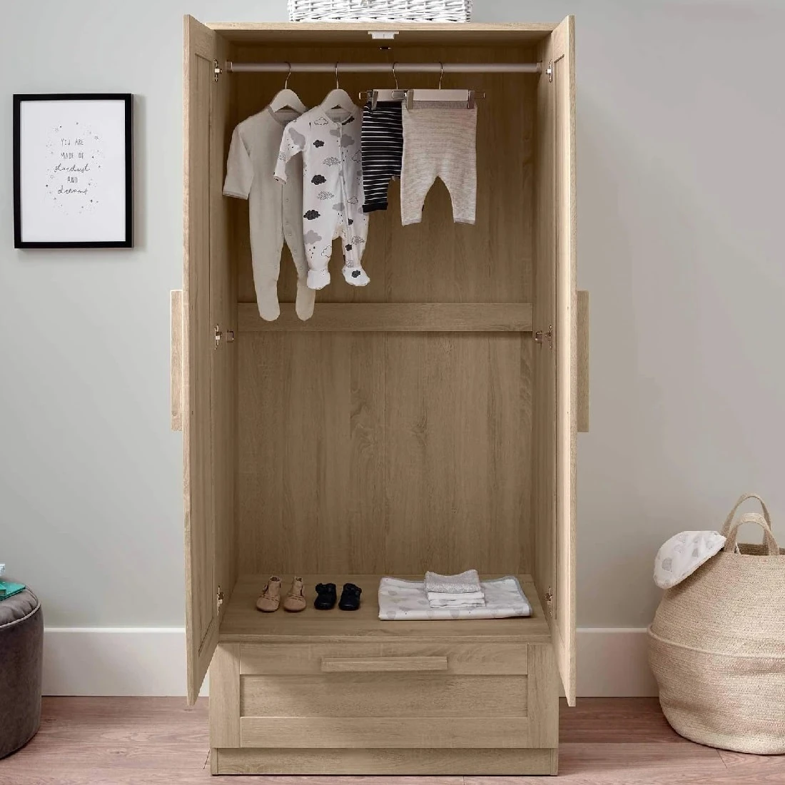 Mamas & Papas Atlas 4 Piece Nursery Room Set With Mattress – Light Oak 13 Mamas & Papas Atlas 4 Piece Nursery Room Set With Mattress – Light Oak - Image 13