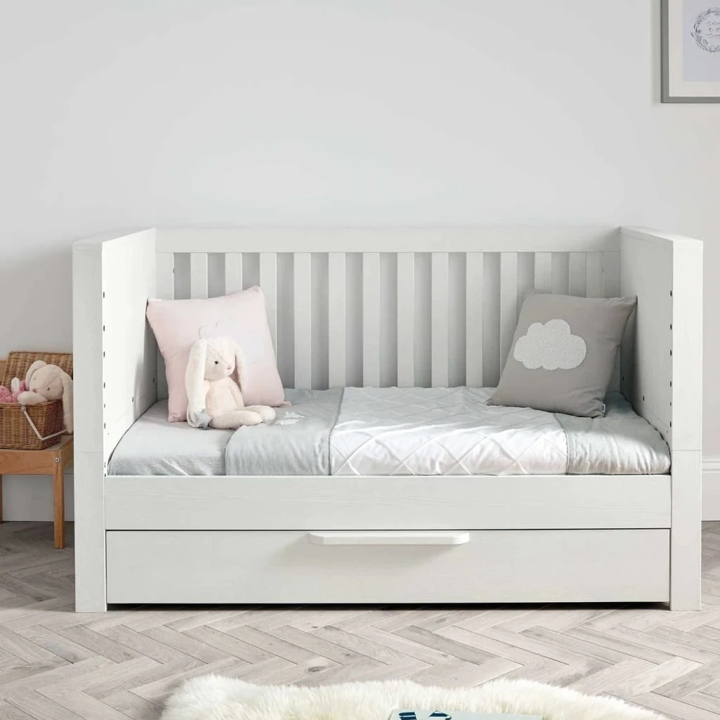 Mamas & Papas Franklin 3 Piece Nursery Set – White Wash 5 Mamas & Papas Franklin 3 Piece Nursery Set – White Wash - Image 5