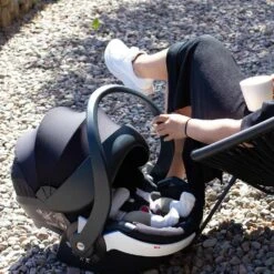 BeSafe Izi Go Modular X2 Car Seat Plus Isofix Base – Black 11 BeSafe Izi Go Modular X2 Car Seat Plus Isofix Base – Black -Kiddies Kingdom Store fhrsy