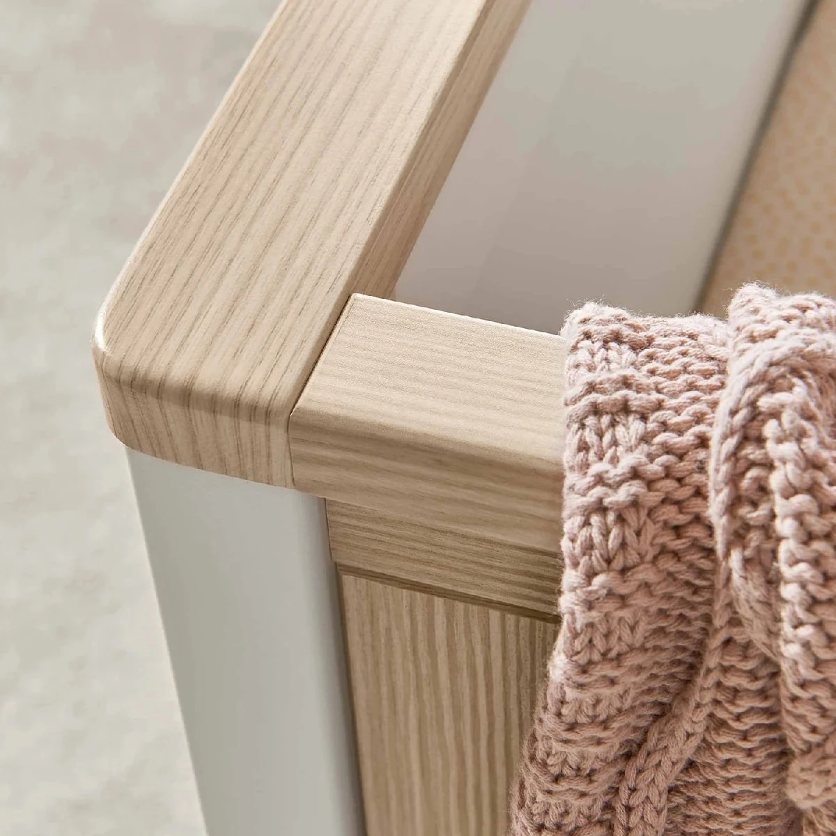 Mamas & Papas Harwell 2 Piece With Mattress – White 2 Mamas & Papas Harwell 2 Piece With Mattress – White - Image 2