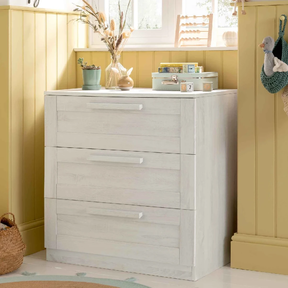 Mamas & Papas Atlas Nursery Room Set With Shelf – Nimbus White 5 Mamas & Papas Atlas Nursery Room Set With Shelf – Nimbus White - Image 5