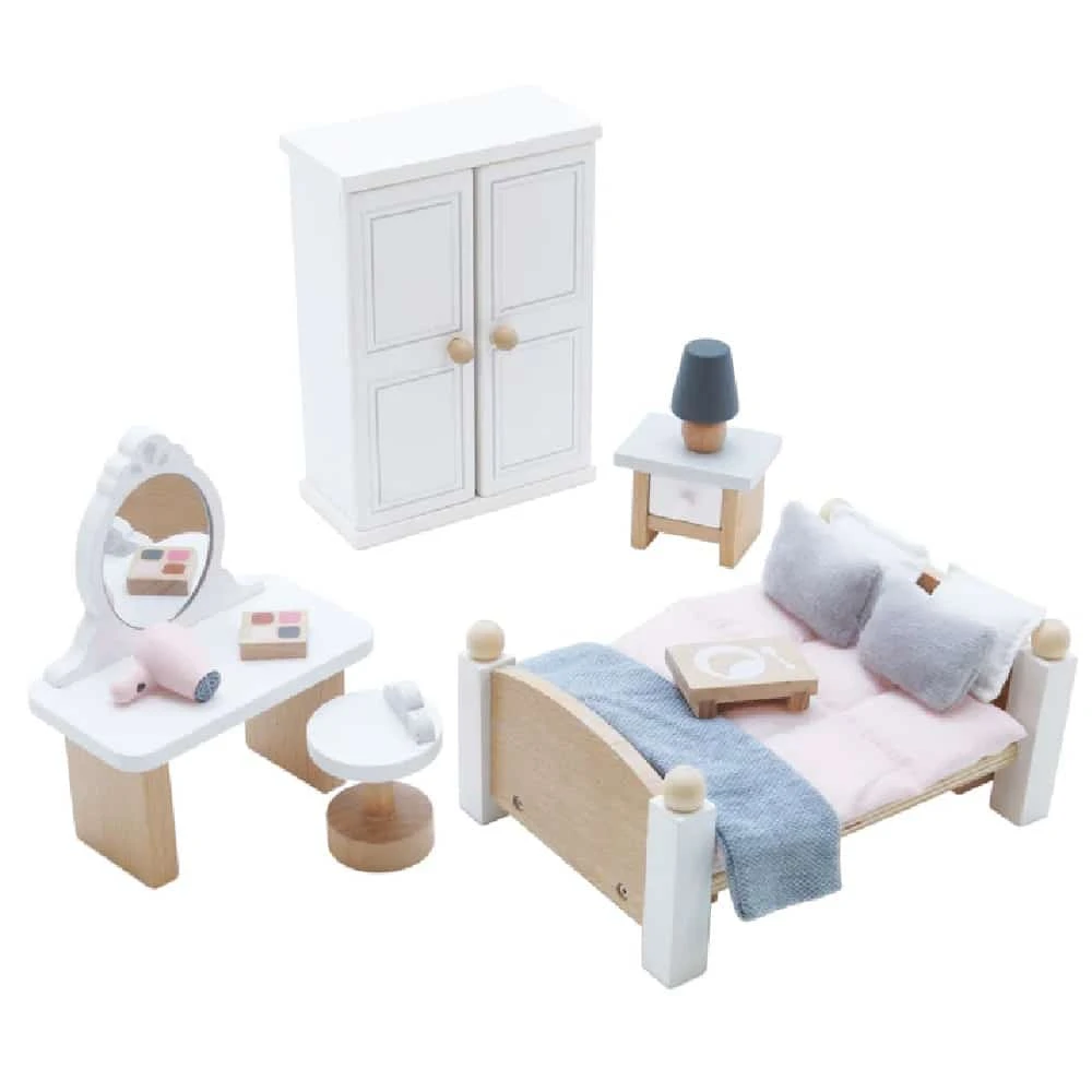 Le Toy Van Wooden Dolls House Bedroom 1 Le Toy Van Wooden Dolls House Bedroom
