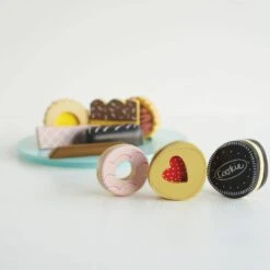 Le Toy Van Wooden Biscuit Set -Kiddies Kingdom Store lip909
