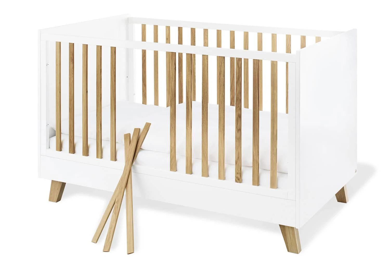 Pinolino Pan 4 Piece Nursery Room Set 2 Pinolino Pan 4 Piece Nursery Room Set - Image 2
