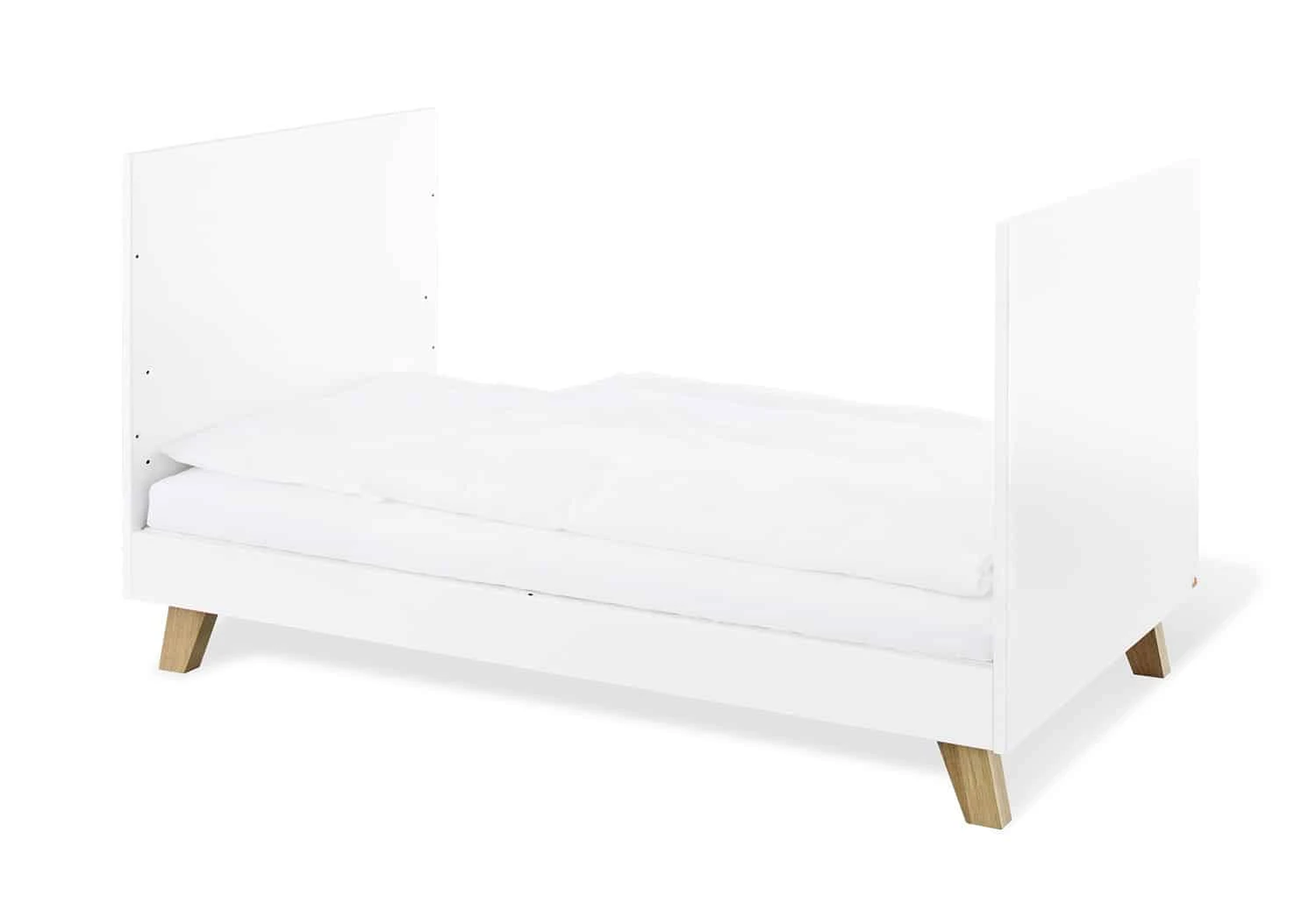 Pinolino Pan 4 Piece Nursery Room Set 3 Pinolino Pan 4 Piece Nursery Room Set - Image 3