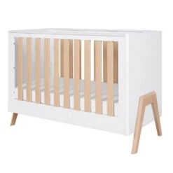 Tutti Bambini Fuori Mini Cot Bed White & Light Oak 14 Tutti Bambini Fuori Mini Cot Bed White & Light Oak -Kiddies Kingdom Store qaswdfg 4
