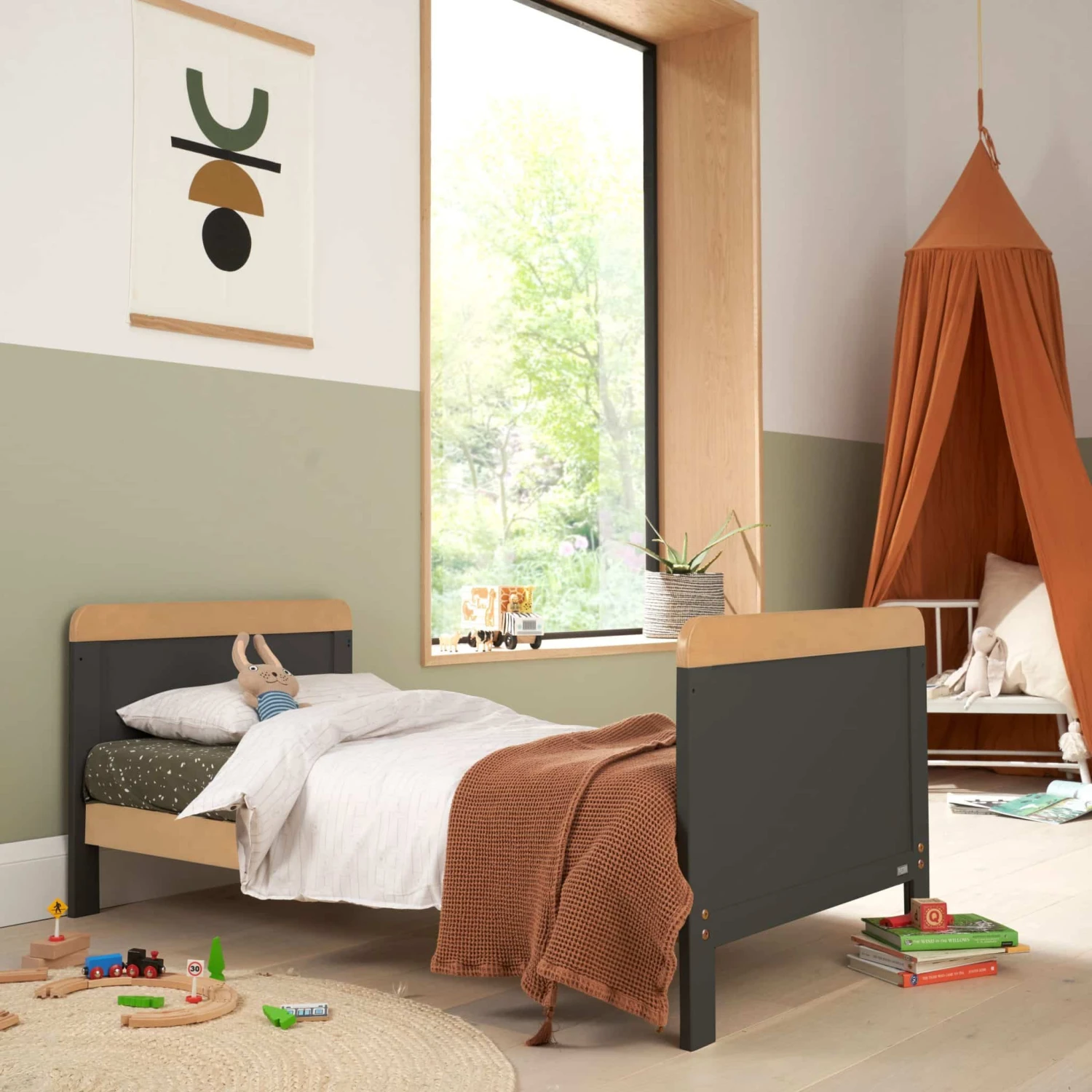 Tutti Bambini Rio 5 Piece Nursery Room Set With Toy Box- Slate Grey/Oak 4 Tutti Bambini Rio 5 Piece Nursery Room Set With Toy Box- Slate Grey/Oak - Image 4
