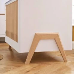 Tutti Bambini Fuori Mini Cot Bed White & Light Oak 18 Tutti Bambini Fuori Mini Cot Bed White & Light Oak -Kiddies Kingdom Store rt46 4
