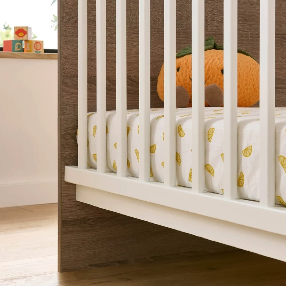 CuddleCo Enzo Cot Bed – Truffle Oak/White 3 CuddleCo Enzo Cot Bed – Truffle Oak/White - Image 3