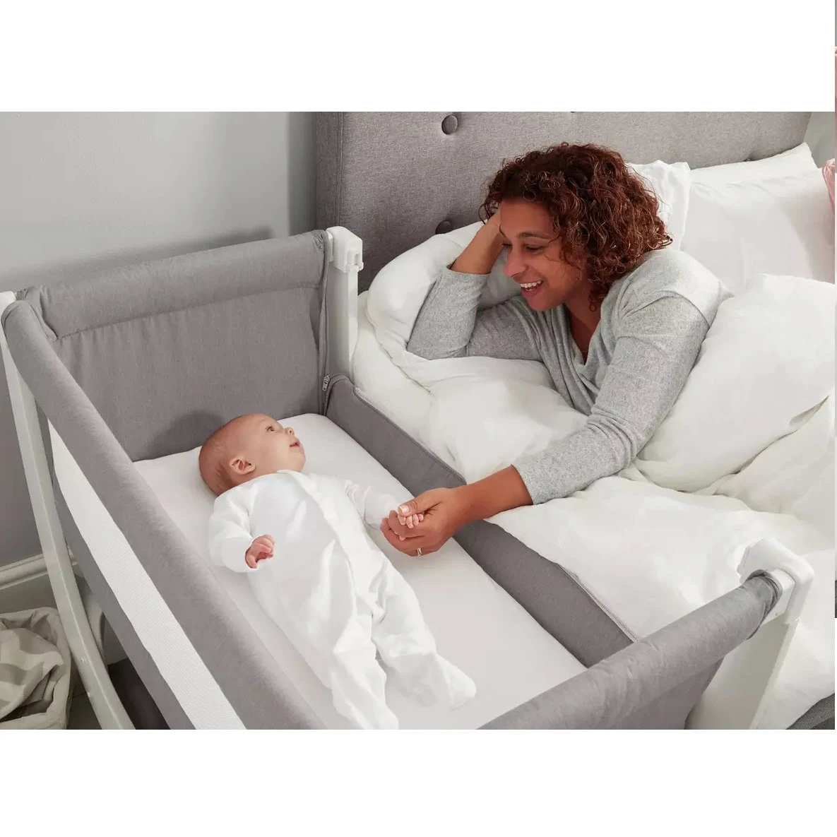 Shnuggle® Shnuggle Air Bedside Crib Bundle – Dove Grey 2 Shnuggle® Shnuggle Air Bedside Crib Bundle – Dove Grey - Image 2