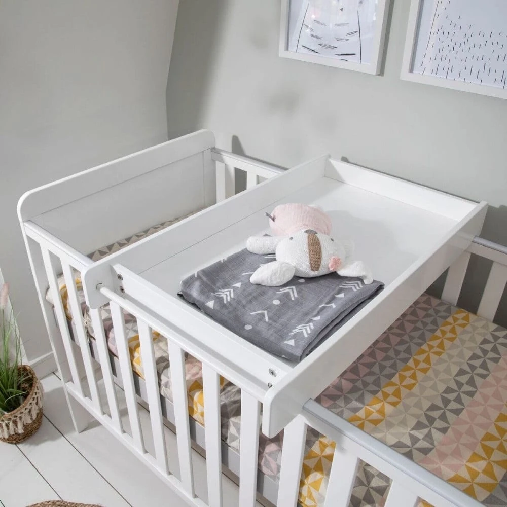 Rio Nursery Room Set/White + Luxury Nursery Starter Package 2 Rio Nursery Room Set/White + Luxury Nursery Starter Package - Image 2