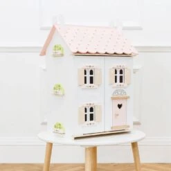 Le Toy Van Rose Heart House -Kiddies Kingdom Store v grt5 1