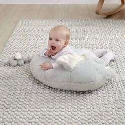 Mamas & Papas Tummy Time Snugglerug – Elephant & Baby